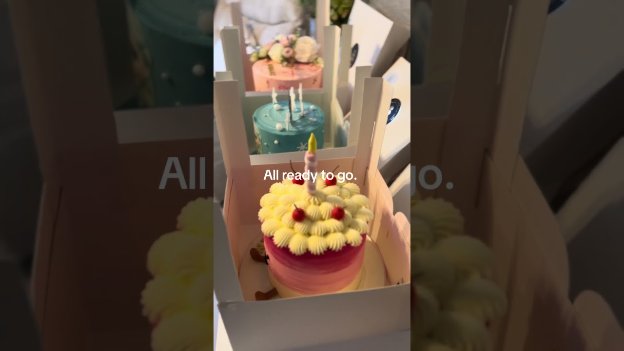 🍰Cakes ready to go!No waiting. No stress. Just beautiful, delicious cakes ready when you need them