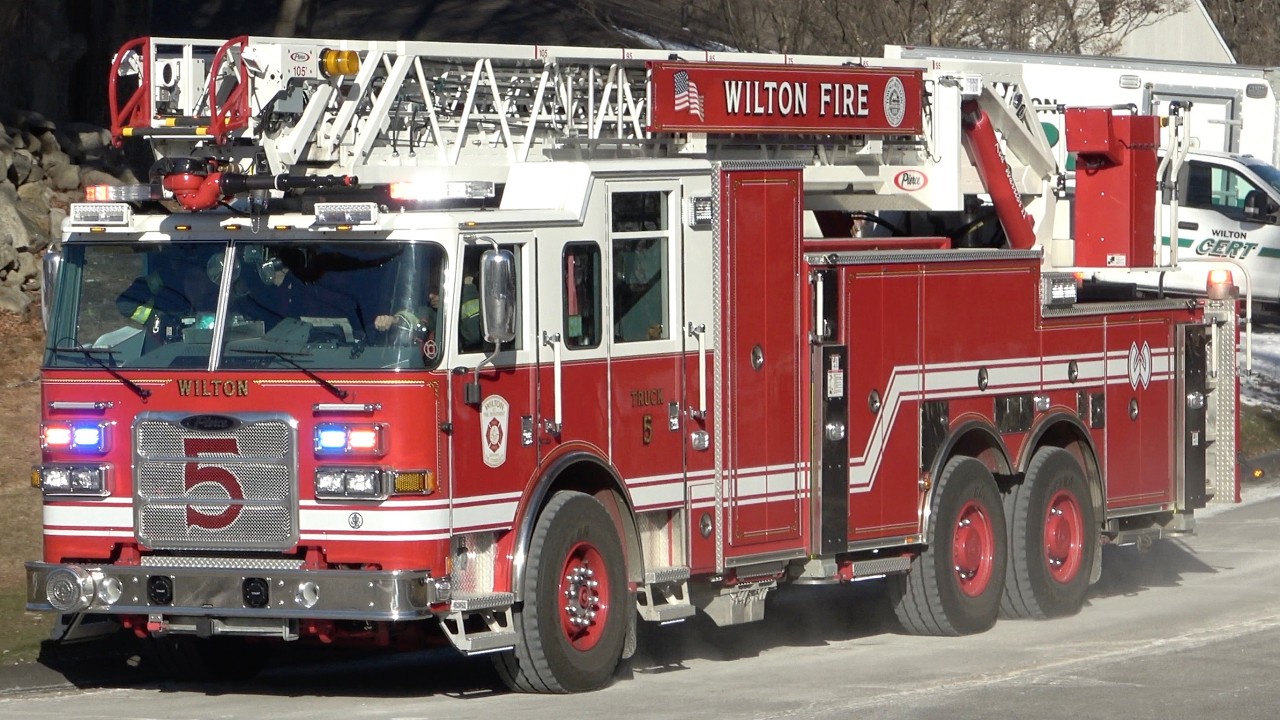 Wilton FD Engine 1, Engine 2 (Spare), & *NEW* Truck 5 Responding