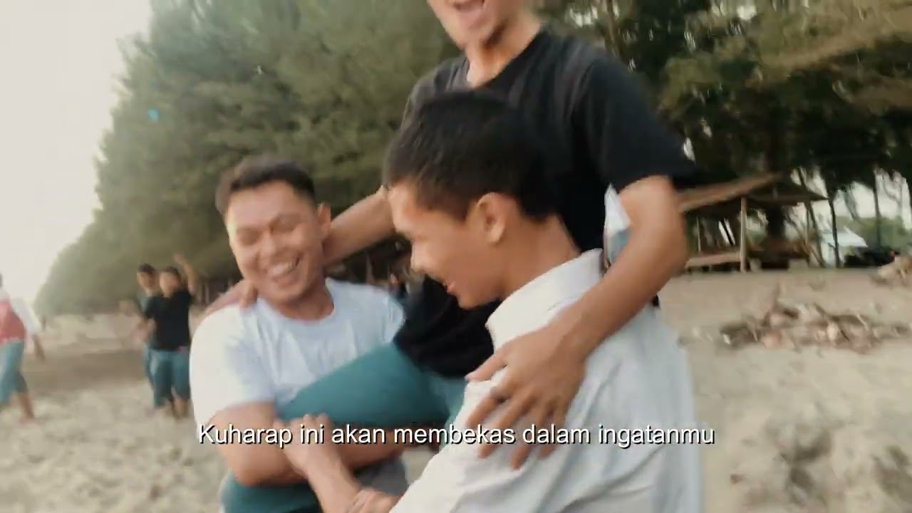 “Permainan Tradisional” Kelas XII- IPA 6  MAN 2 Kota Padang 2022
