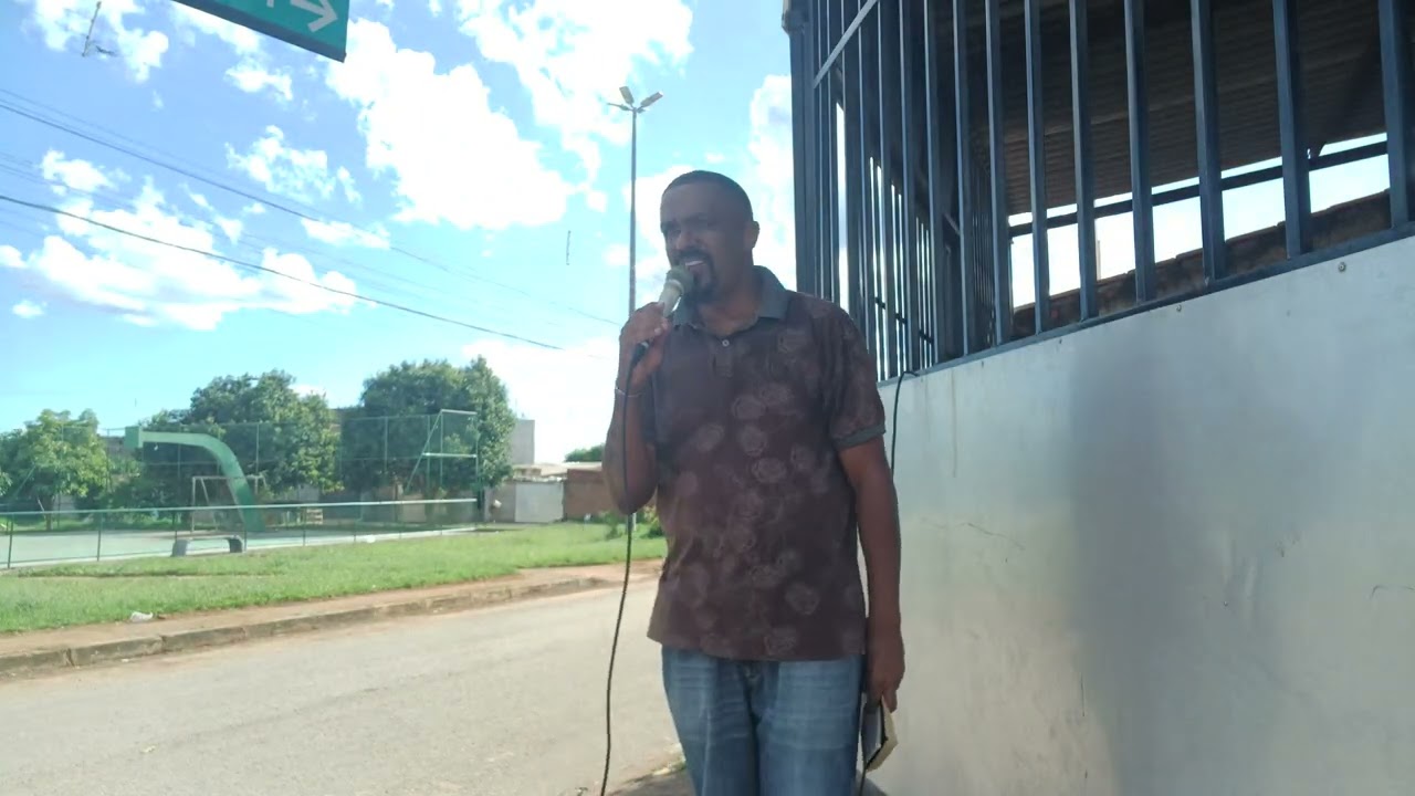 Satanás te oferece o mundo. 