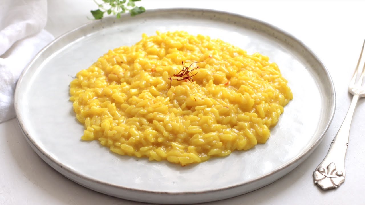 ITALIAN SAFFRON RISOTTO - Creamy Vegan Italian Recipe