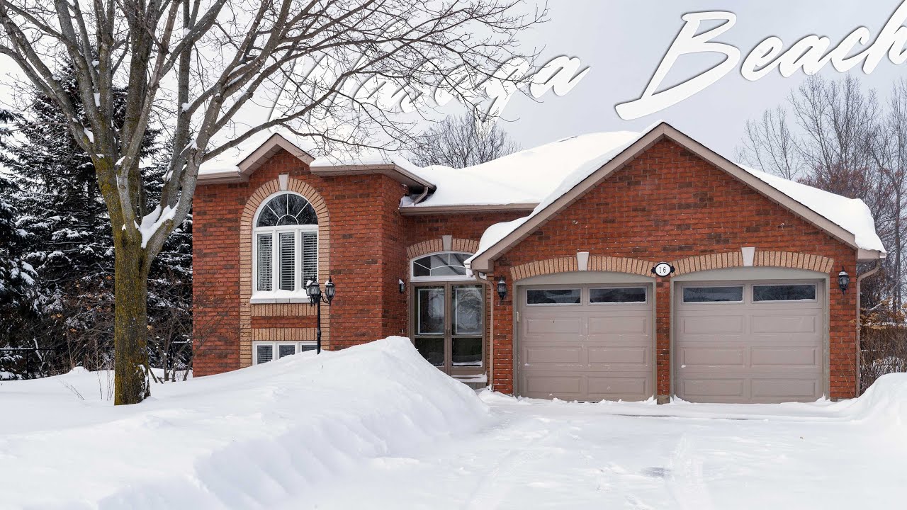A real estate listing on 16 Green Pine Crescent, Wasaga Beach, Ontario.