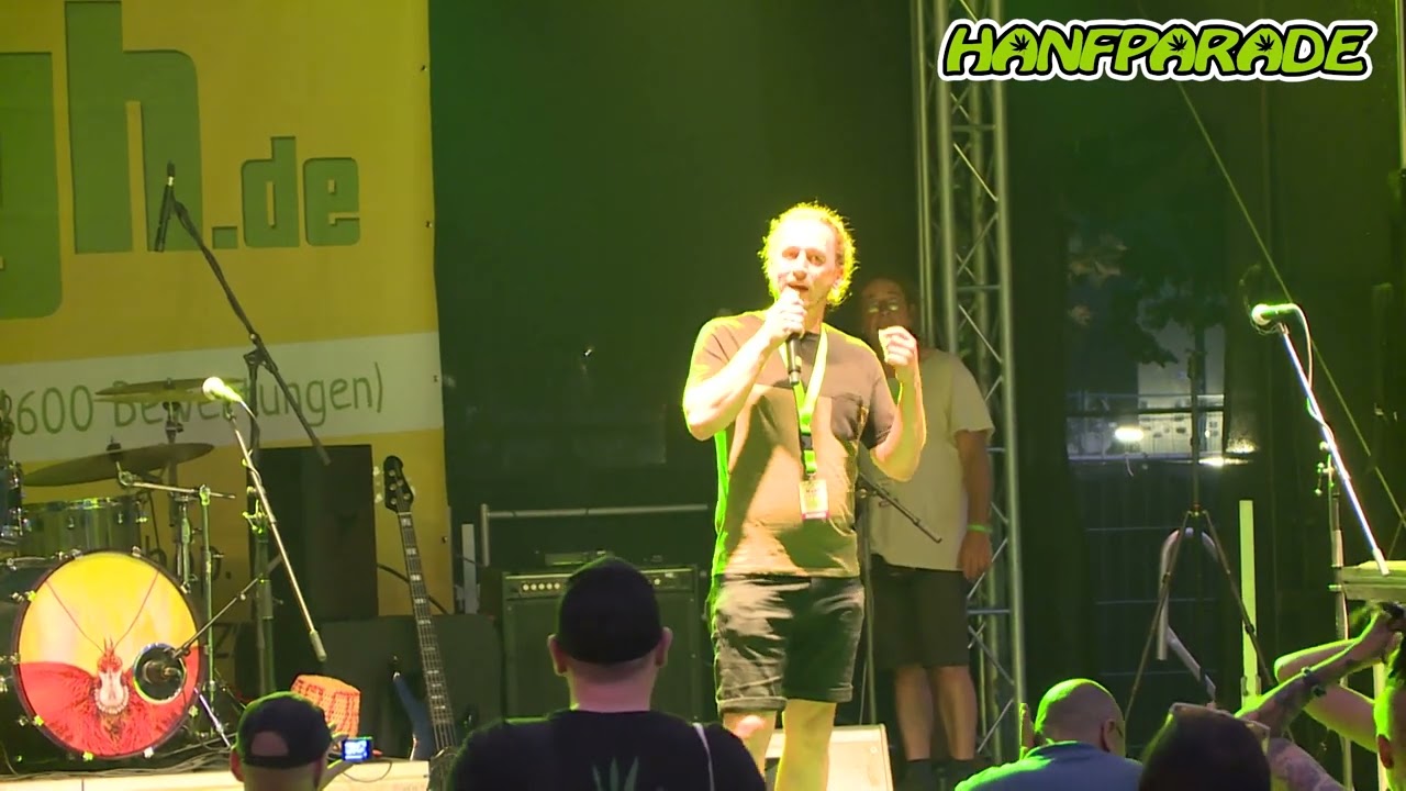 Tobias Pietsch, Inhaber der Hanffachgesch&auml;fte hanfnah - Hanfparade 2022