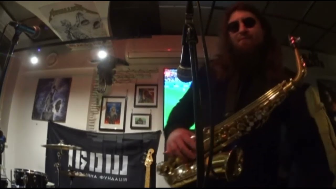 Yarik ZM live in kefir pub