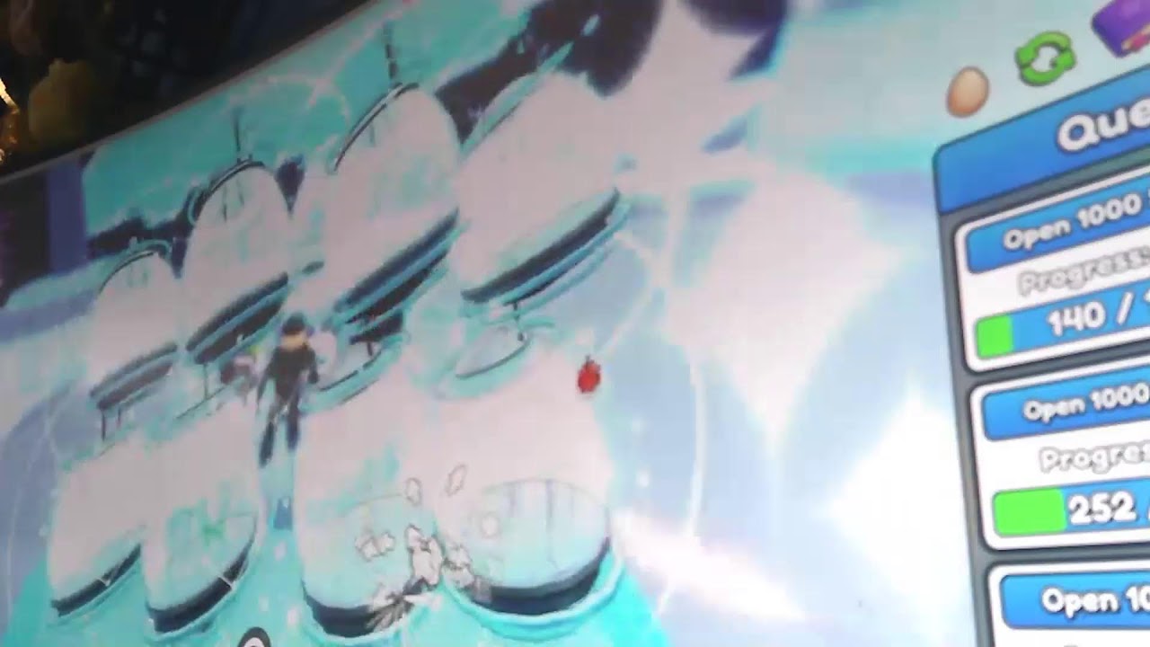 i am hatching the holographic egg in tap sim