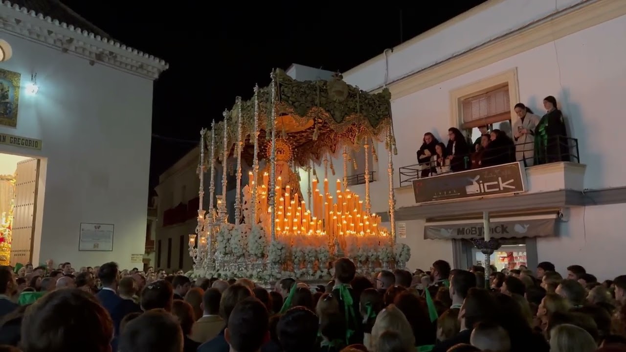 Entrada de Madrugada de María Santísima de las Angustias Coronada - JSANTO 2025