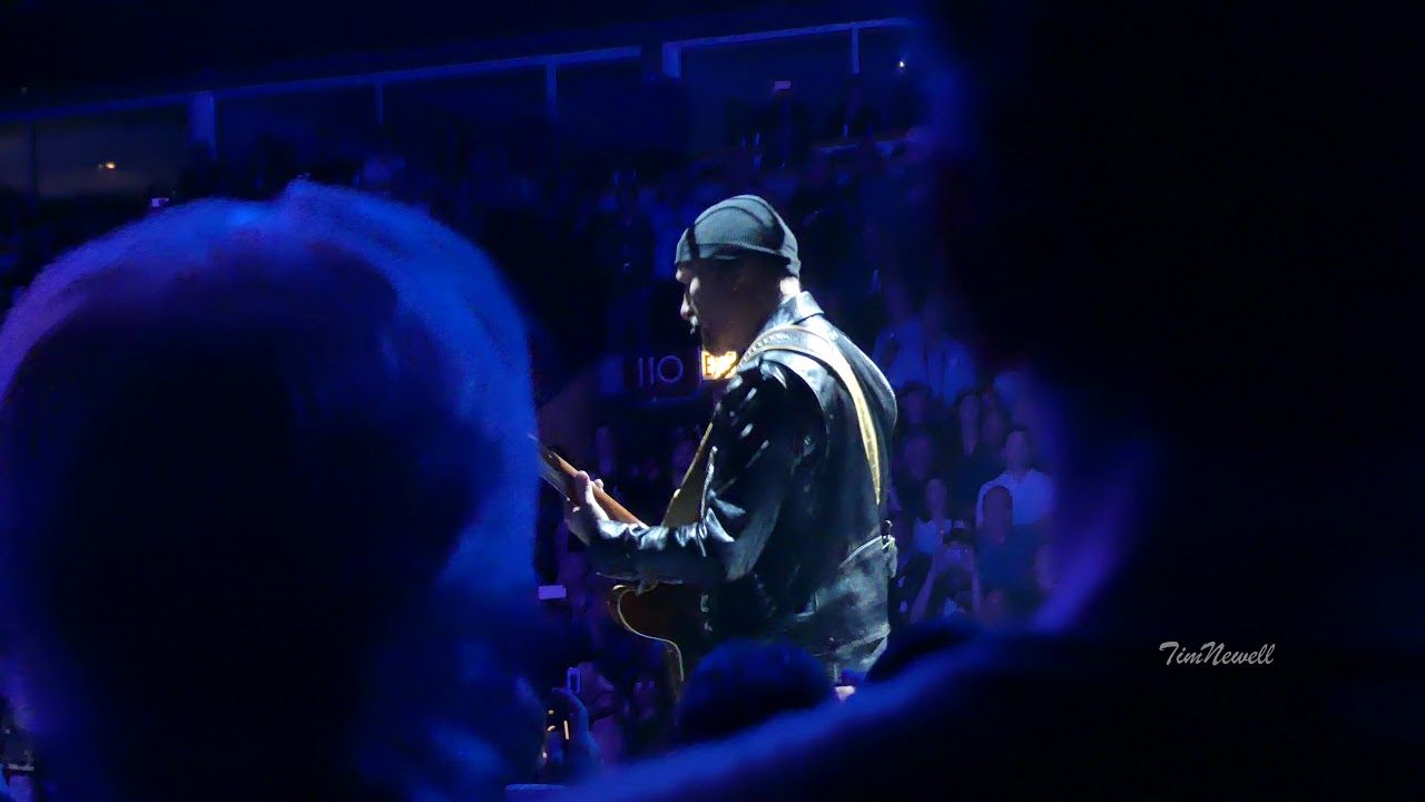 U2 