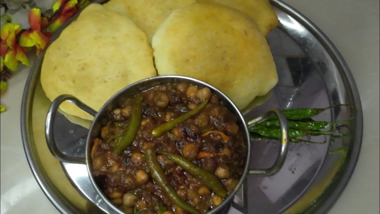 Chhole bhature recipe- होटल जैसे छोले भटूरे घर पर बनाएं आसानी से प्लेट के साथ उंगलियां भी चाट कर जाए