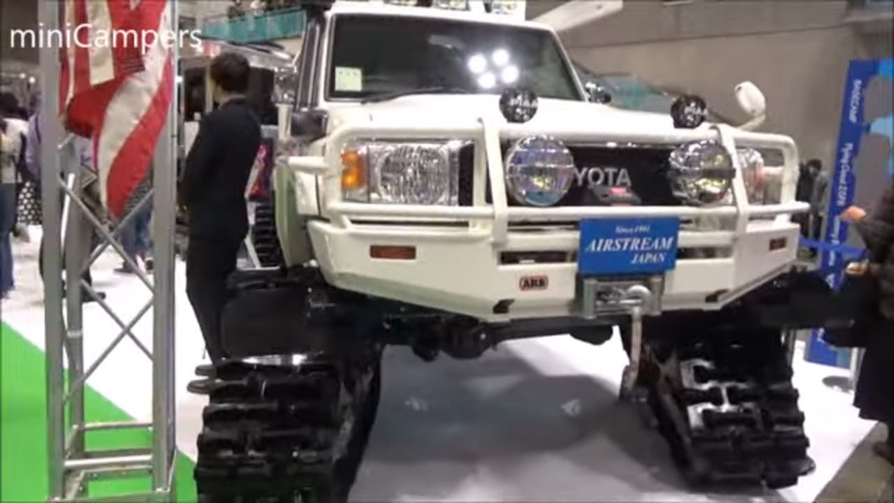 AIRSTREAM TOYOTA LAND CRUISER 70 Base Camper 2019