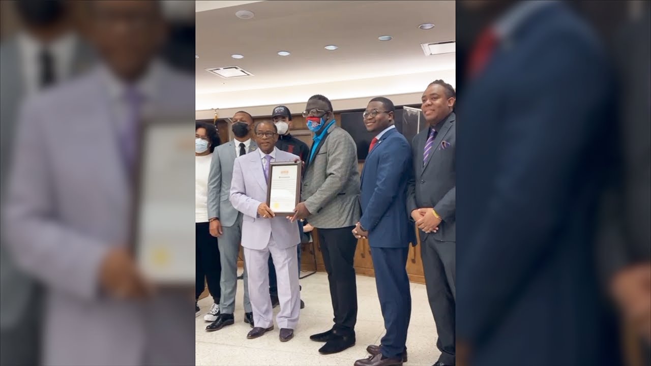 Dr. Miguel Bonds presented with proclamation from the City of Talladega