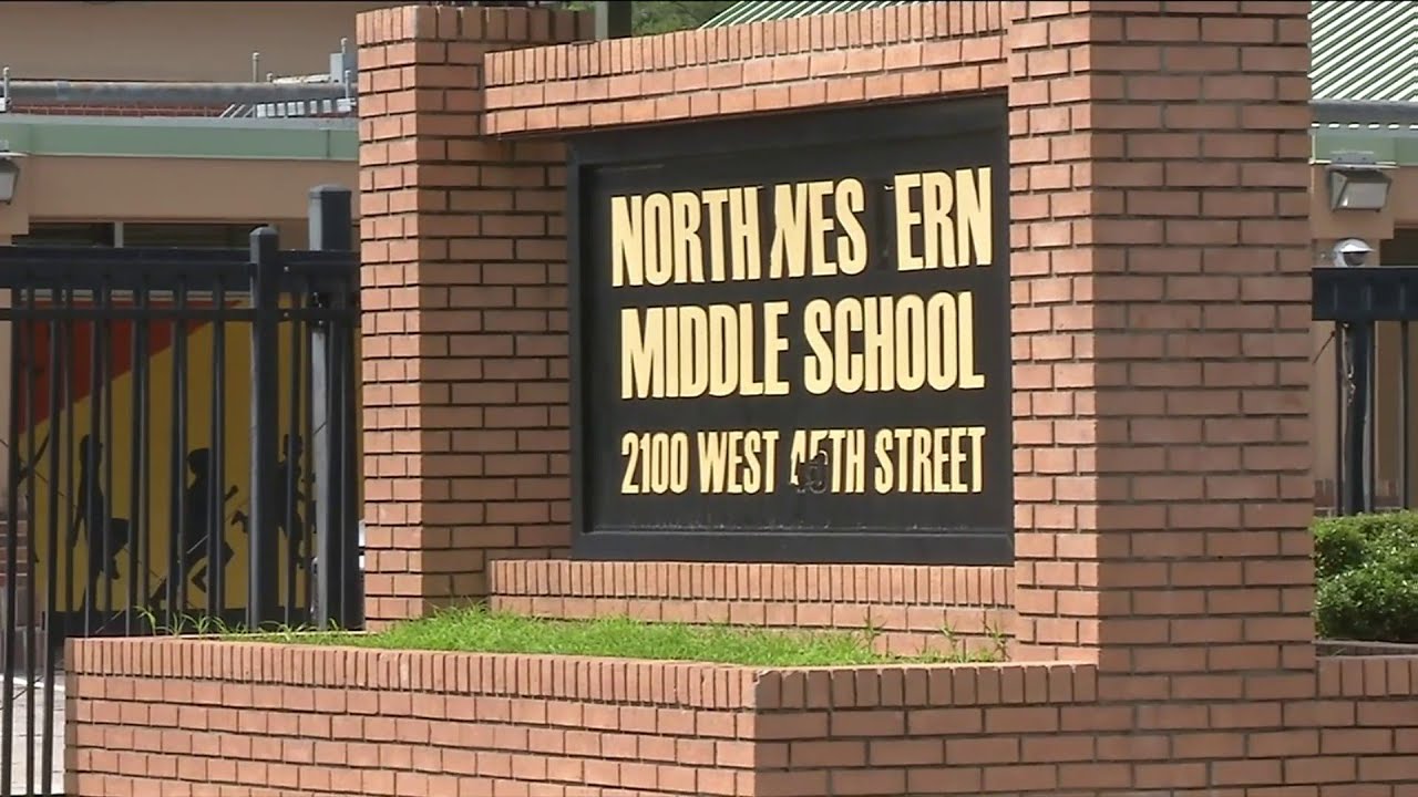 Some neighbors against plan to close Northwestern Middle in future