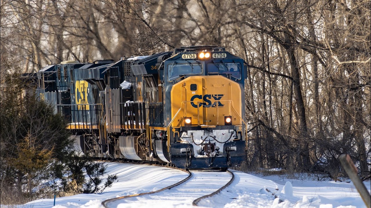 Insane Echo! MAC duo with amazing K5LA leads coal train
