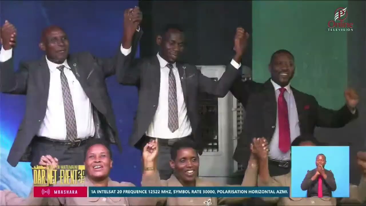 PR. MUNENE MWANGI AKIIMBA NA ANGAZA SDA CHOIR || TUTAPAA