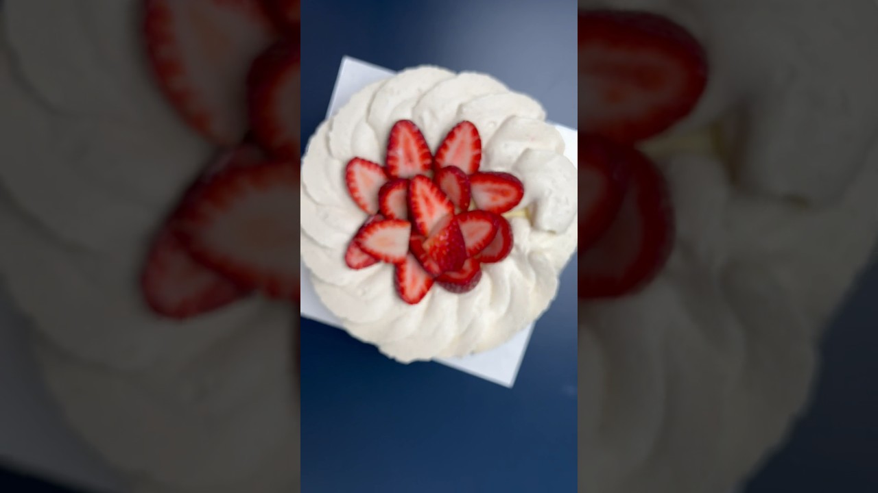 Fraisier how to build #pastry #cake #patisserie #fraisier