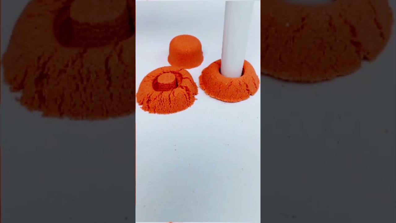 Kinetic sand cutting and shapes video ! 