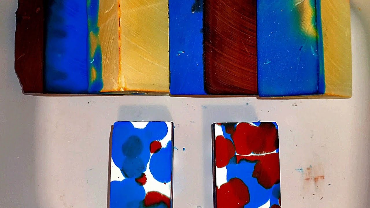 ASMR • Super Soft + Crunchy Dyed Gym Chalk Blocks 💙❤️💙❤️💙