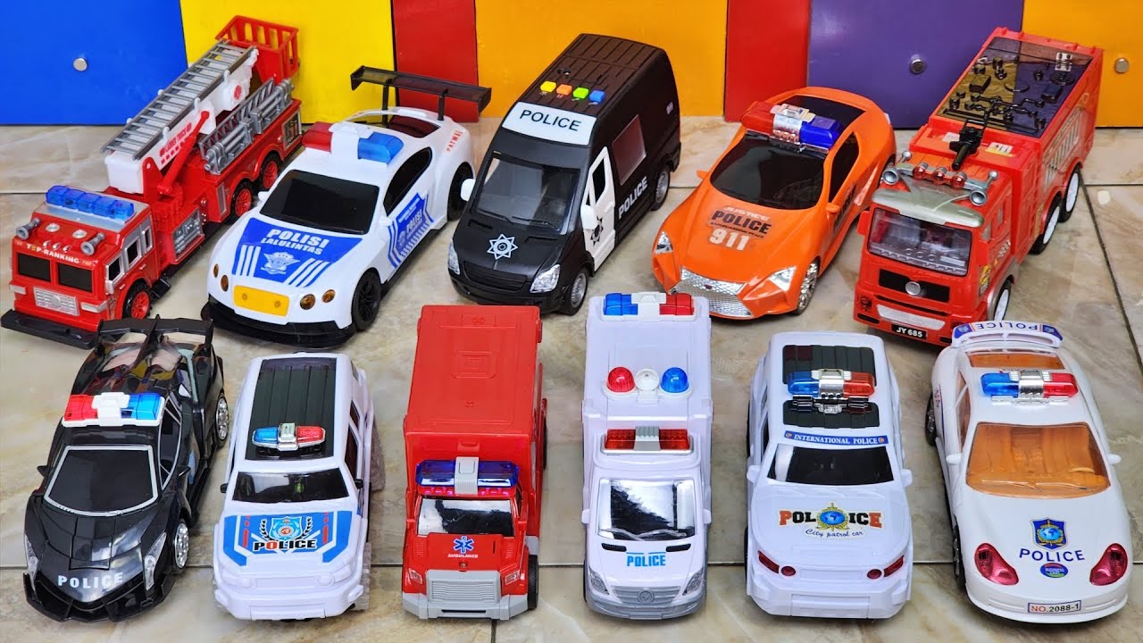 Bermain Banyak Sekali Mobil Mobilan Polisi, Pemadam Kebakaran, Ambulance, Firefighter, Police cars