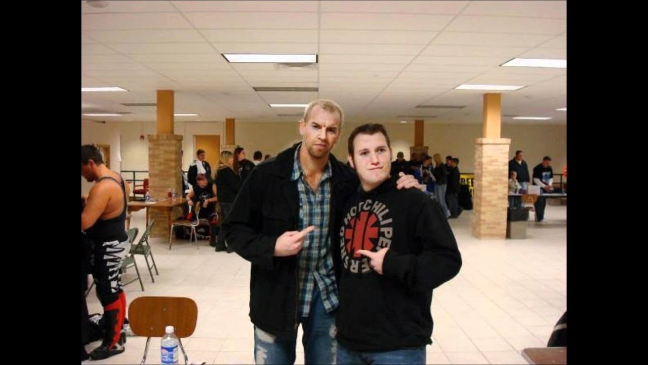 WWE Christian out of the Ring !!