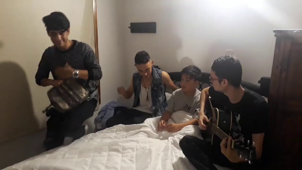 Juanse laverde canta(Te voy amar, Aquí estoy yo,No hay nadie mas,La gloria de dios)