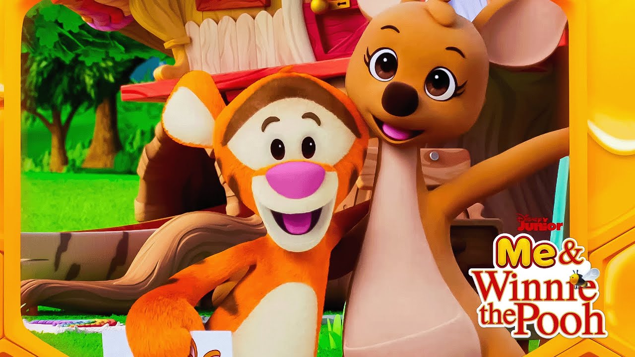 Fixing Tigger's Torn Drawing | Me & Winnie the Pooh 🍯 | Vlog 25 | @disneyjr