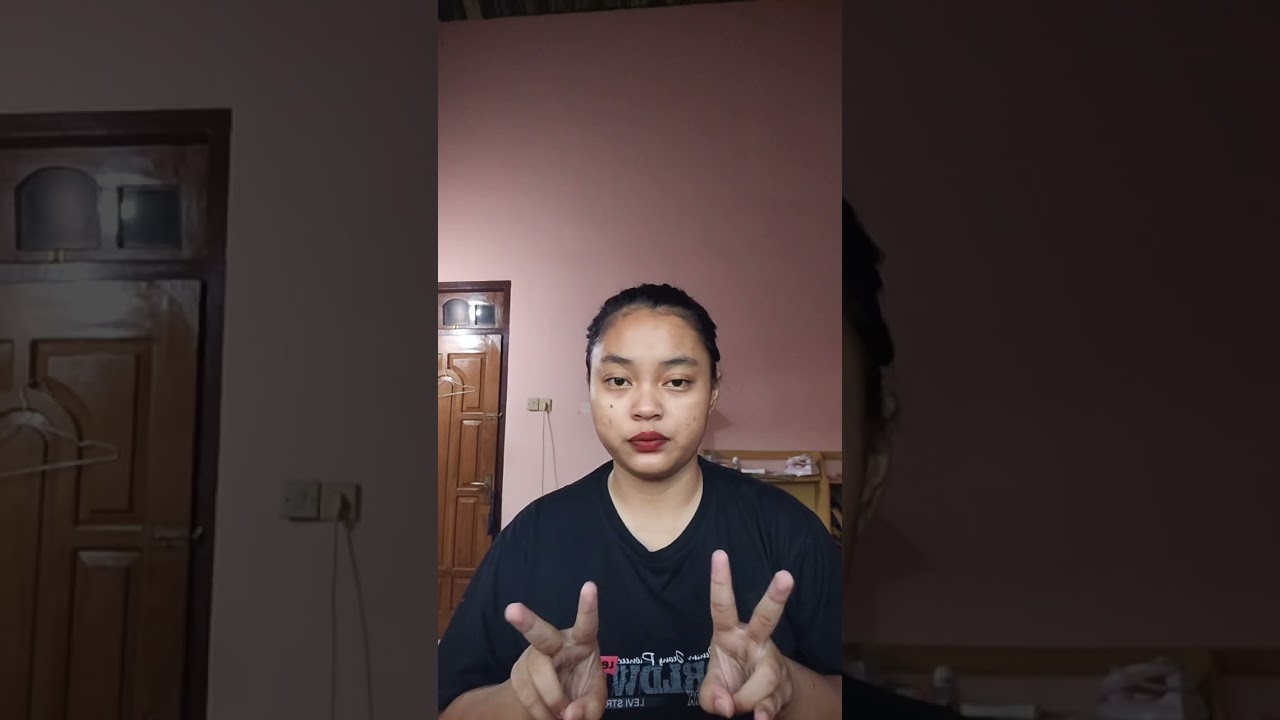 DIAN AMANDA SARI (1612300050) EAS PERSUASIVE COMMUNICATION