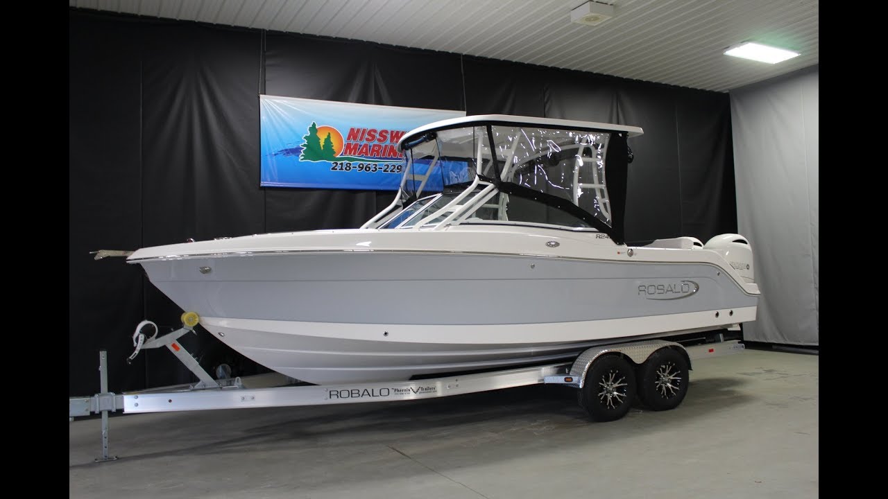 2019 Robalo R247