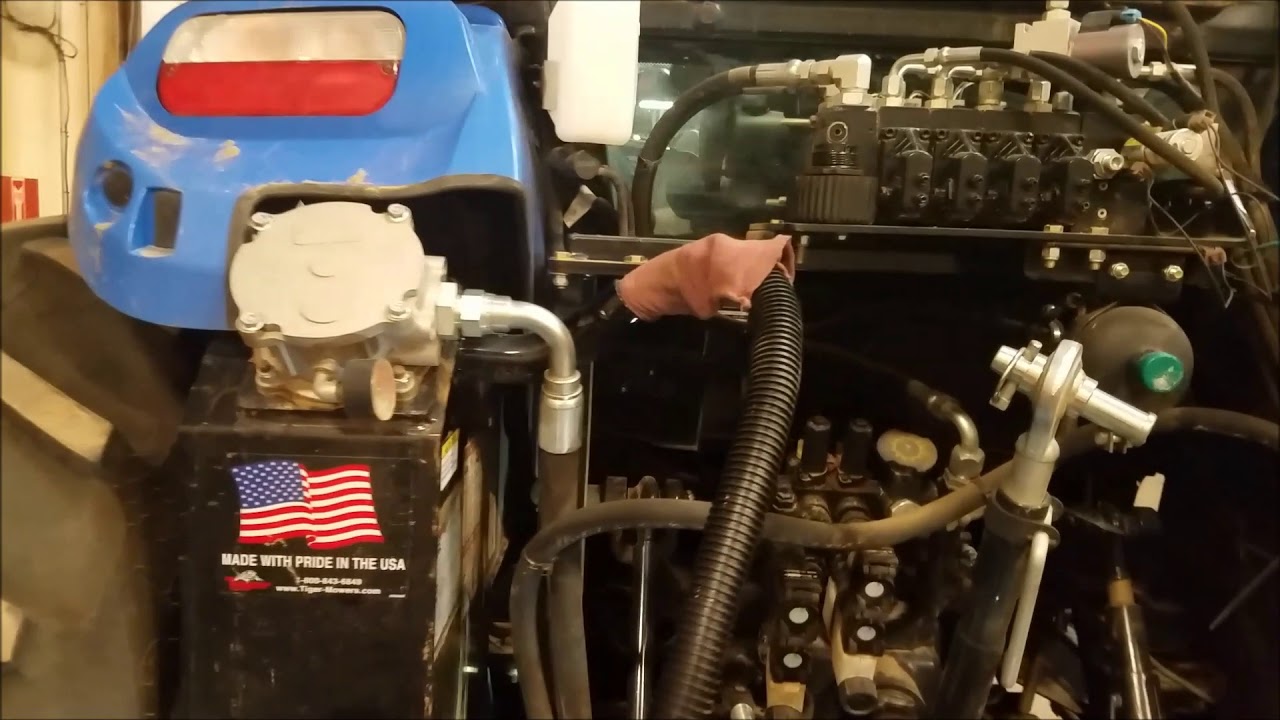 Hydraulic tank conversion to accept case drain
