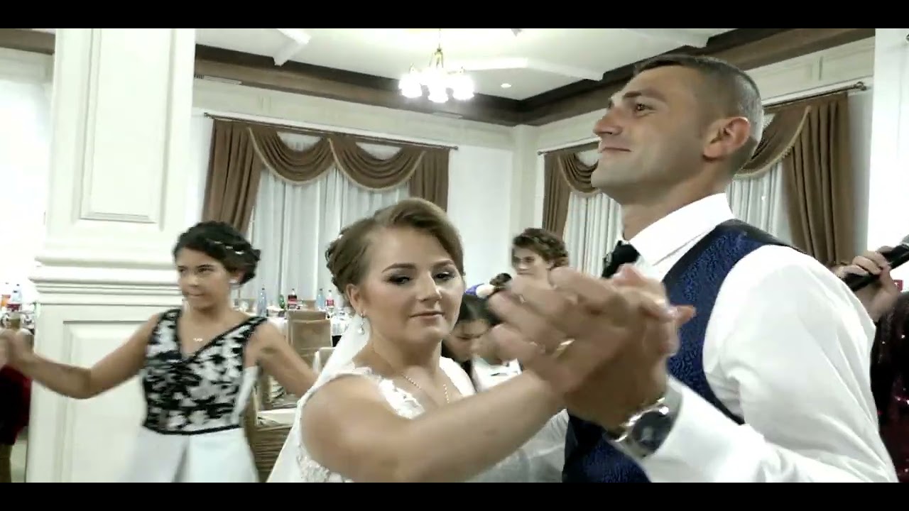 Nunta - Maramures - Borsa  - Ionuc si Anisoara  - LIVE  - 4