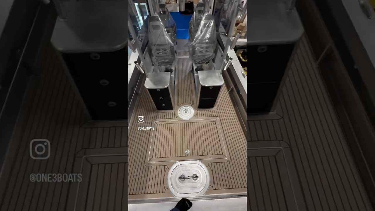 The new 34 Fisharound!   Plasdeck flooring in aged teak color.  