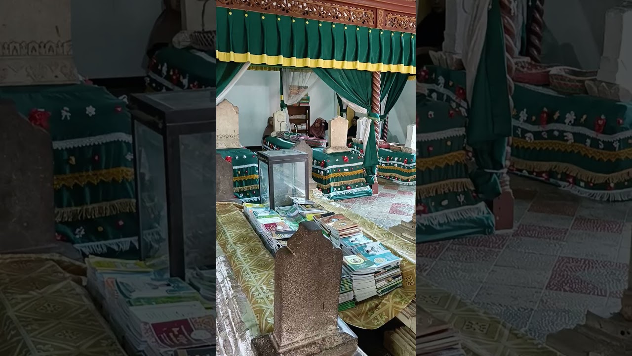 Makam Ratu Kalinyamat Dan Sultan Hadirin