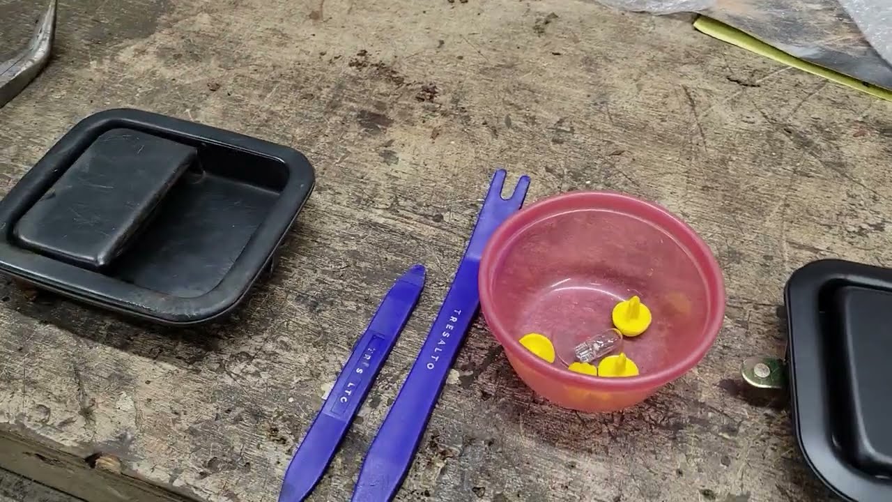 Jeep TJ / LJ Door Handle Replacement