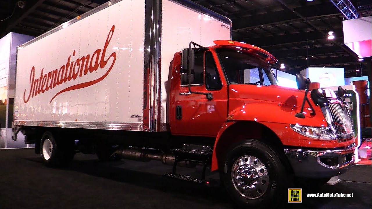 2016 International 4300 Truck - Exterior and Cabin Walkaround - 2016 Truckworld Toronto