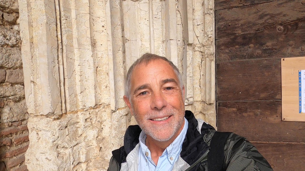 Camino de Santiago - Via Podiensis, Days 9-11. A beautiful walled town, come take a look!