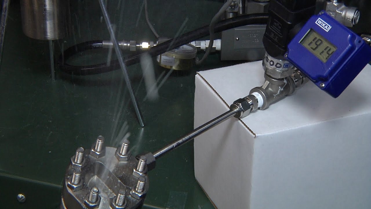 Supercritical CO2 Pressure Regulator Resists Blockage