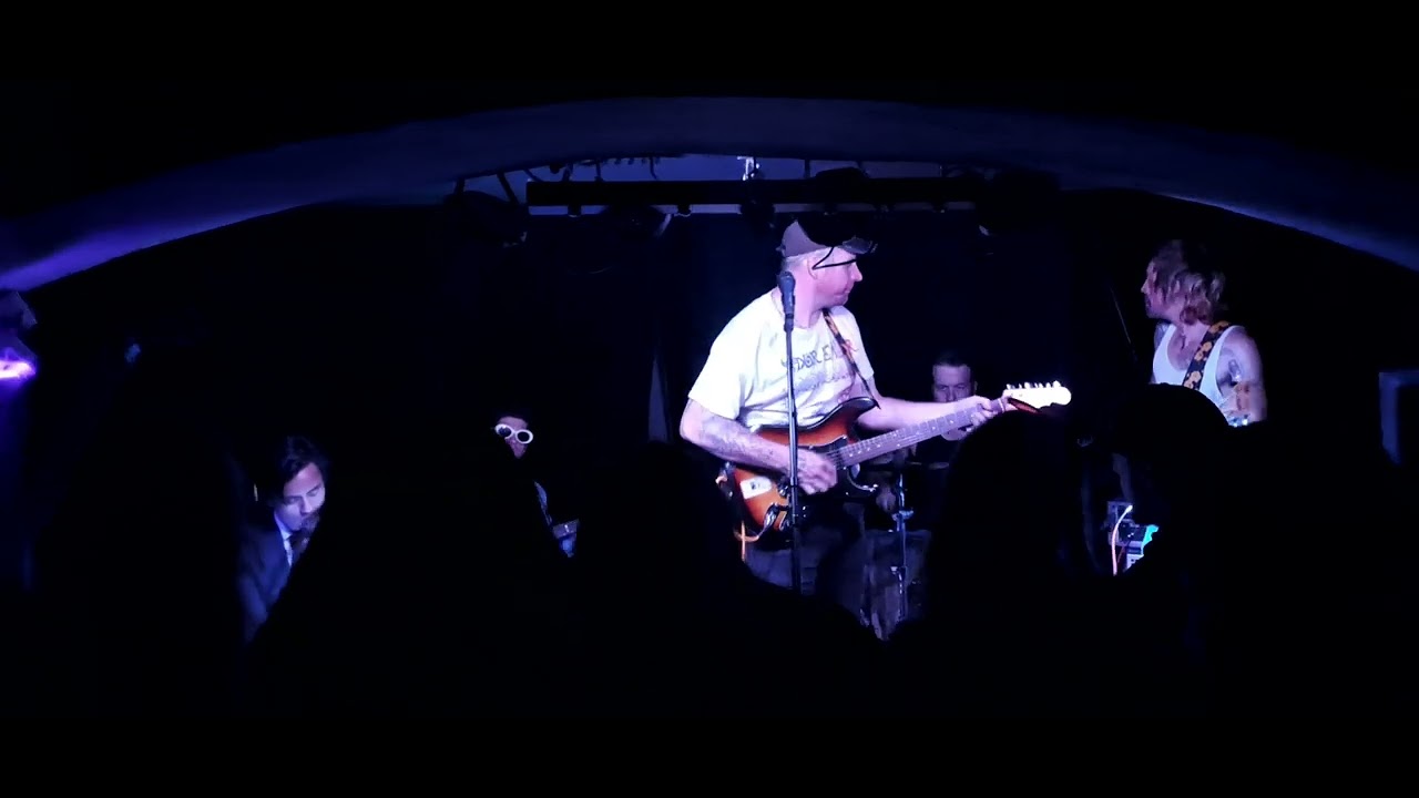 Twisted teens(USA) in Beats from basement