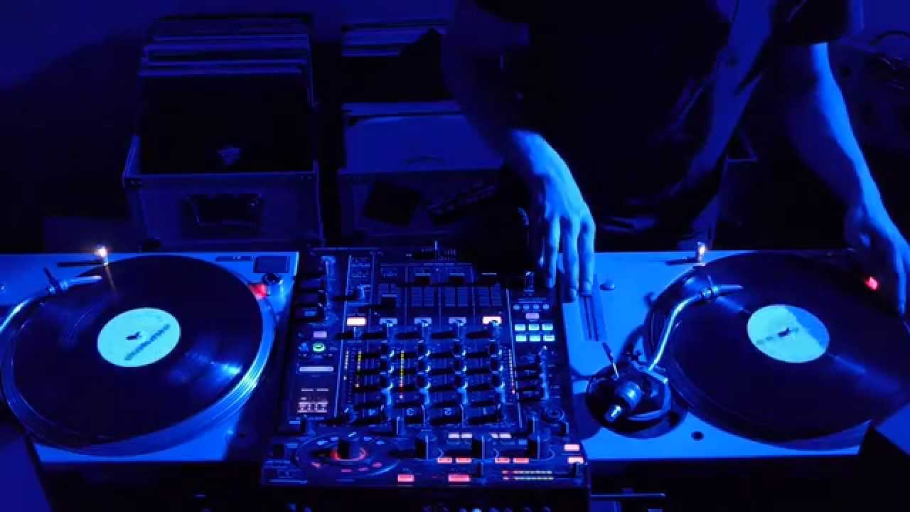 [HD] Dark Techno, Detroit, Techno, Tech- House - 2 hours Mixset - Nico Silva Oliveira - 28.02.2014