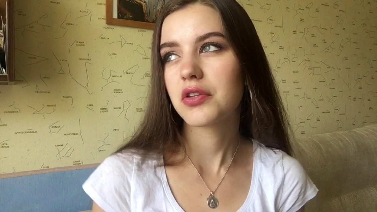La chica Rusa habla sobre los latinos (Parte 1)