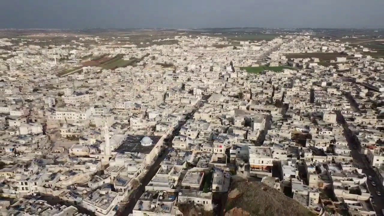 شاهد: مدينة الأتارب كما تبدو من الجو