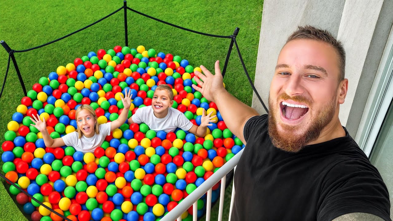NAPUNILI SMO TRAMPOLIN LOPTICAMA