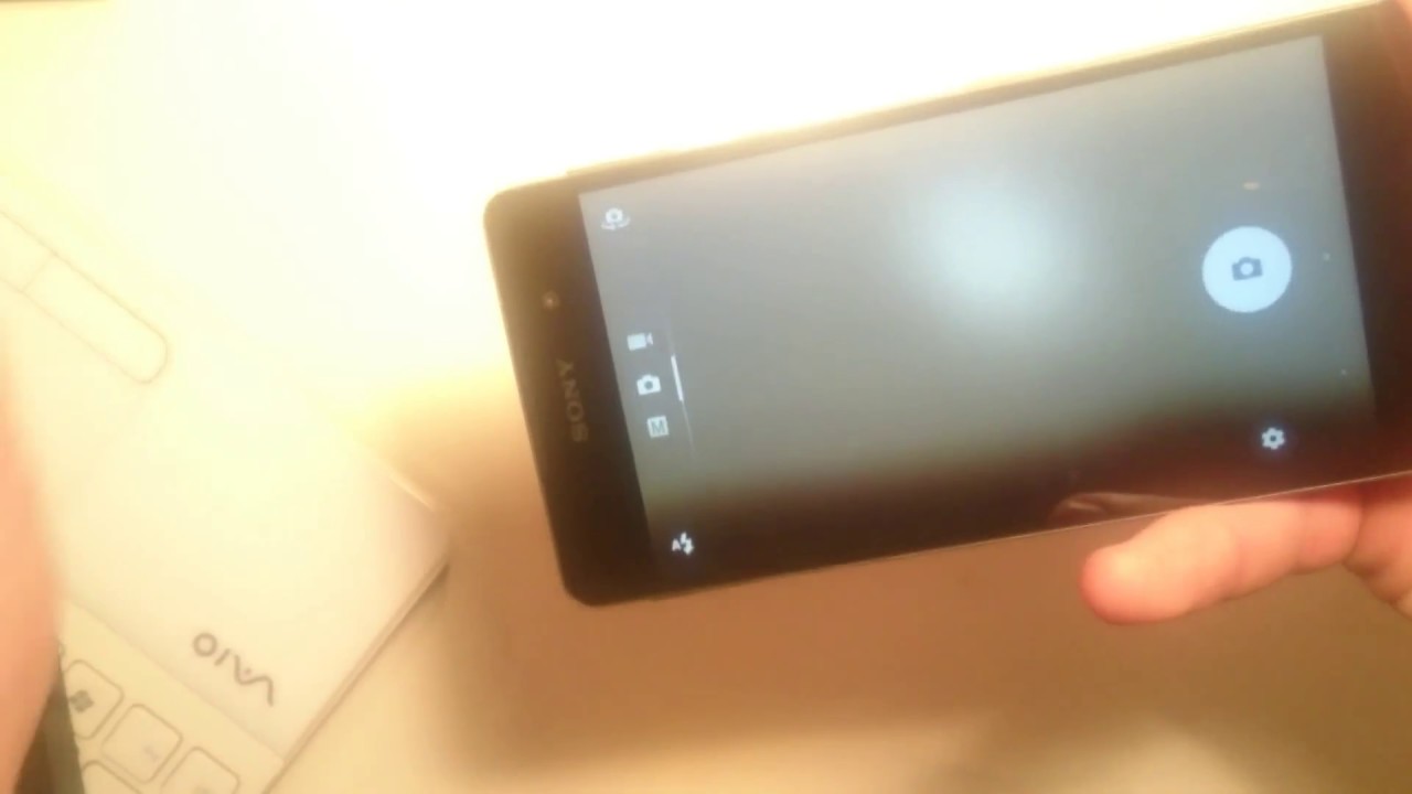 Sony Xperia E5 black unboxing Part 2