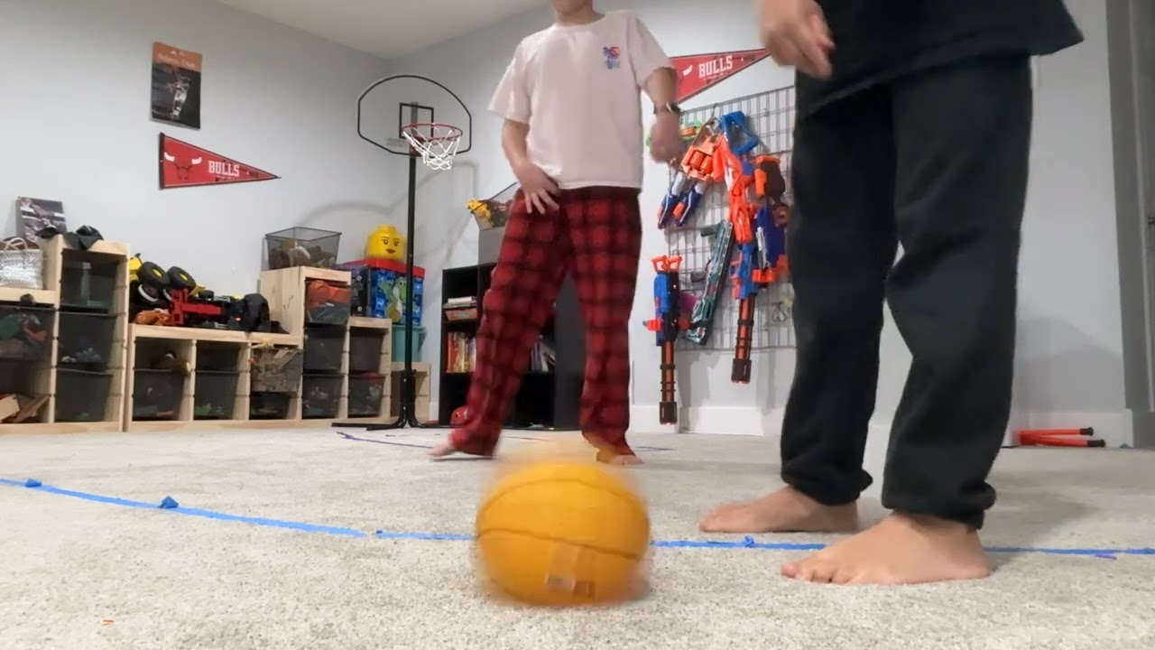Trick shot only basketball Zeke vs Nolan