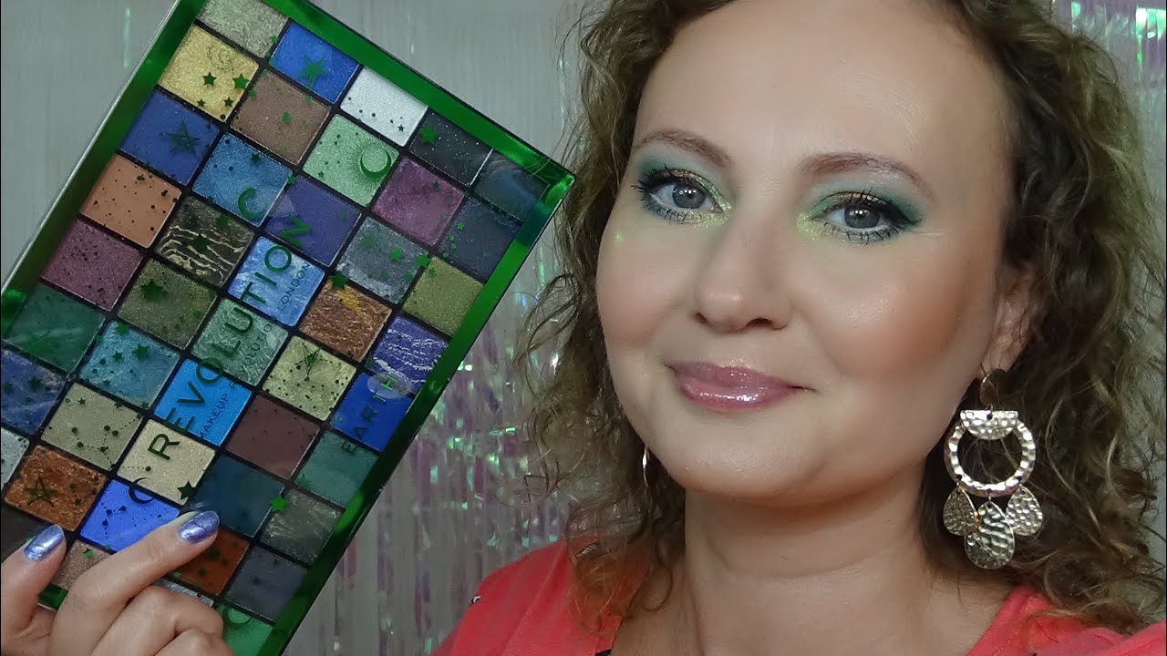 ☙ MAKEUP REVOLUTION ☙ paleta EARTH ☙ 1 paleta, 3 makijaże ☙ Prezentacja/swatche ☙