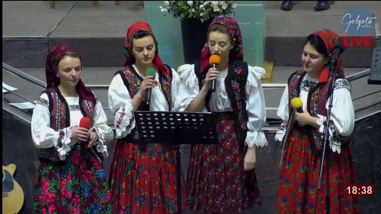 Grup de surori de la Moisei - Poți să plângi tu lume toată