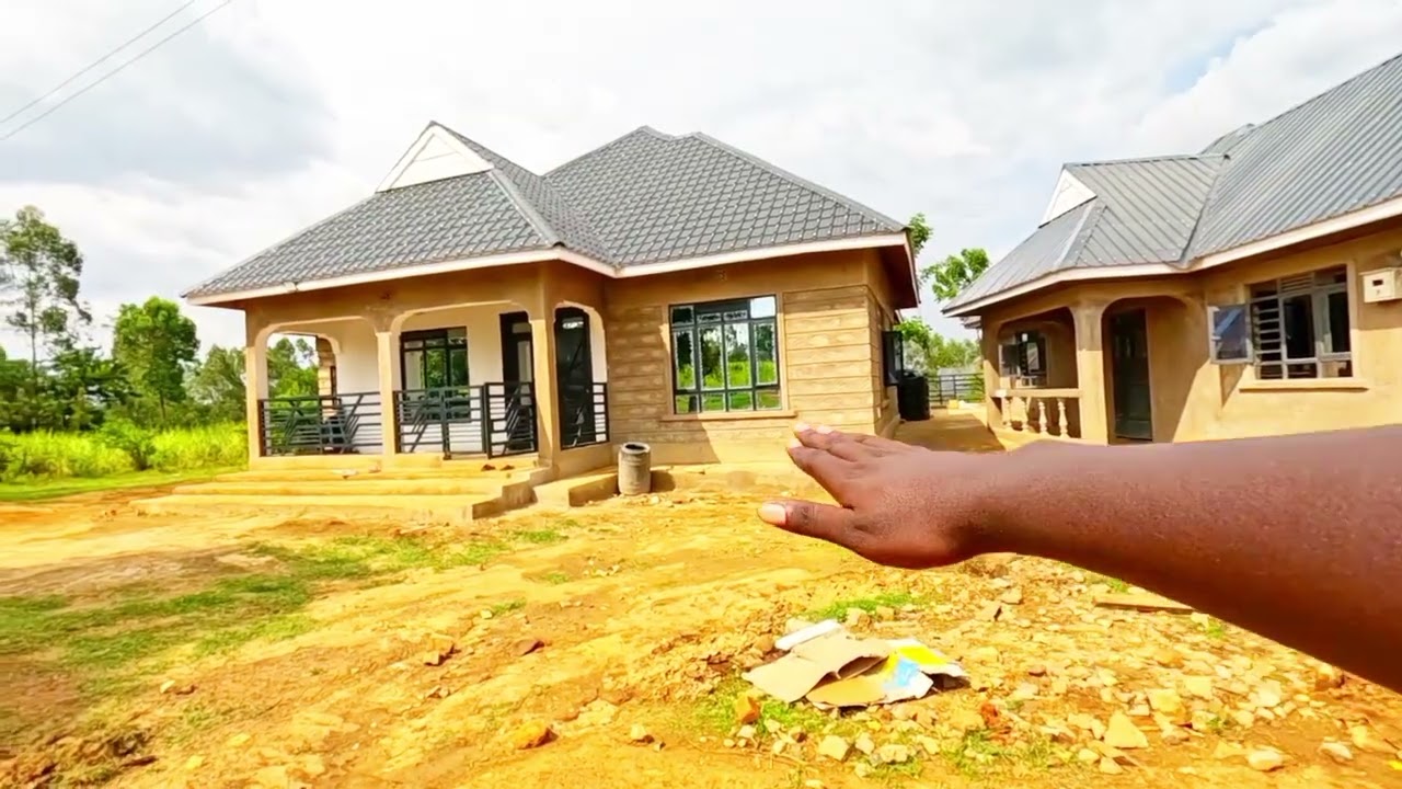 Can a Spacious Three Bedroom House Cost 800K???