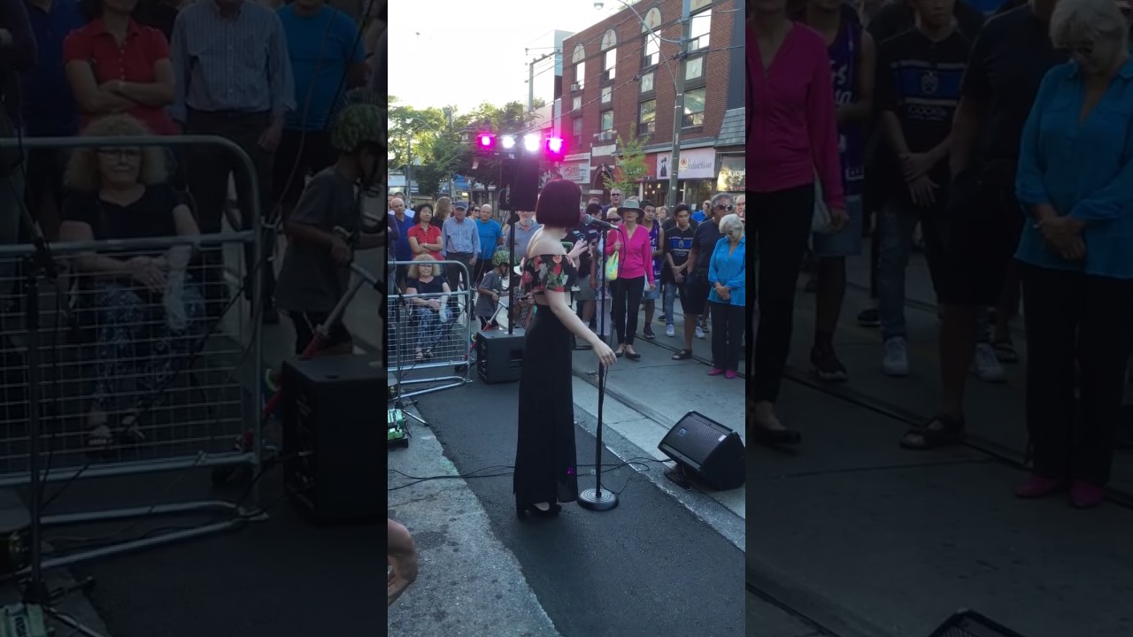 Elise LeGrow - Valerie - Jazz Fest Toronto 2017