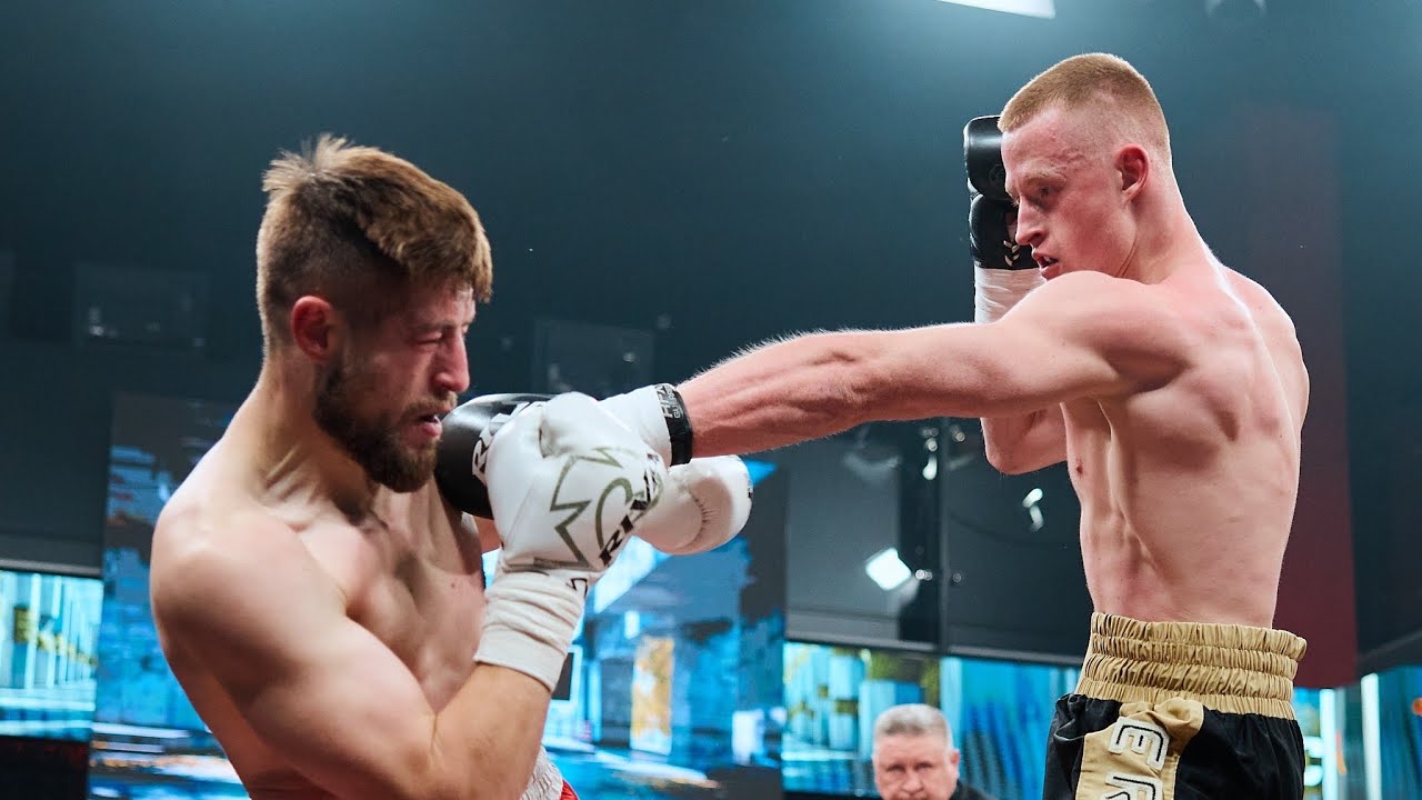 Зарубились! Эрик Ражев vs Александр Михаськов на турнире &laquo;Путь в RCC Boxing 8&raquo;