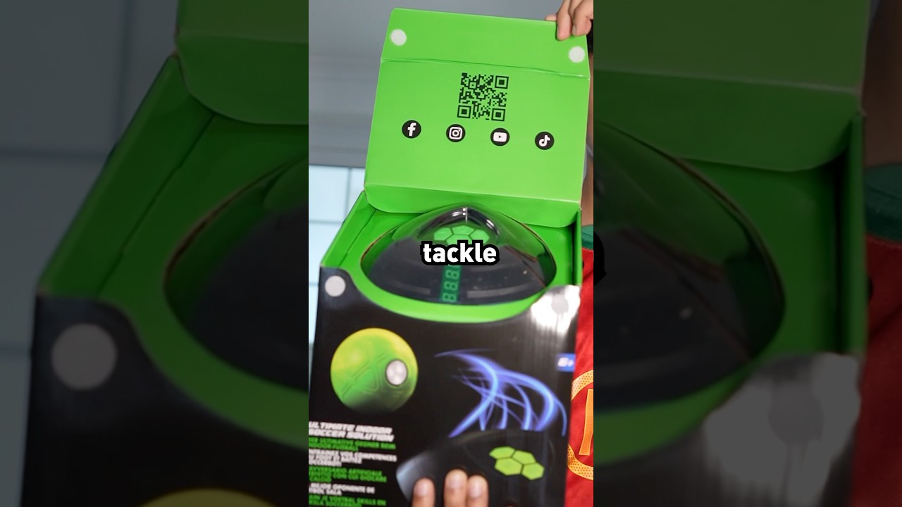 I Tested A Football Robot 🤖⚽️