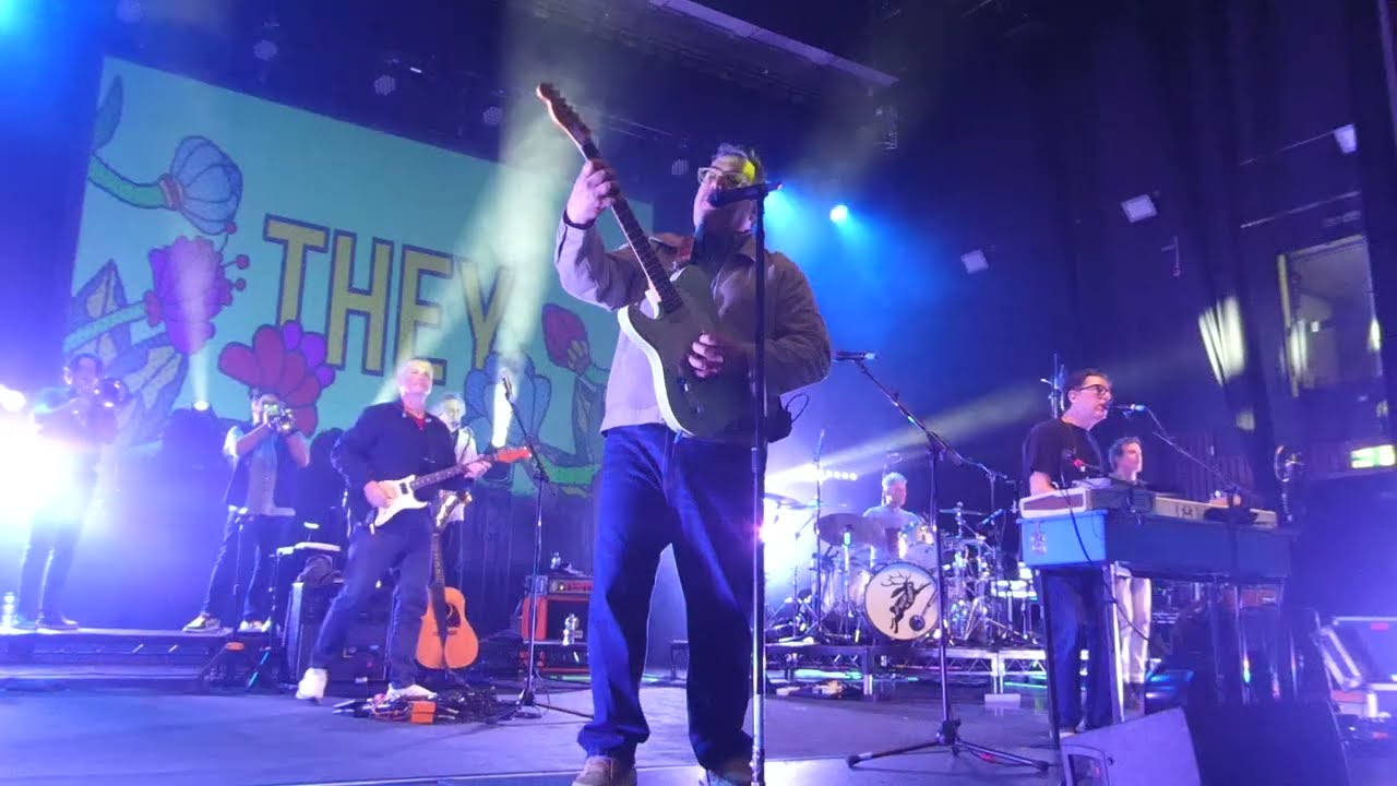 They Might Be Giants - Theme From Flood + Birdhouse In Your Soul - Guildhall, Southampton, 1/11/24
