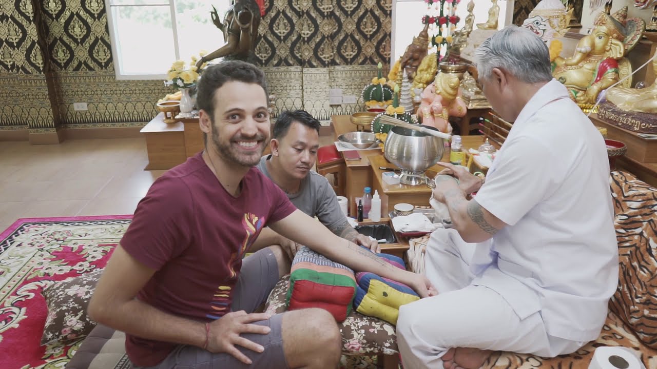 Thai Massage & Traditional Thai Medicine Tour