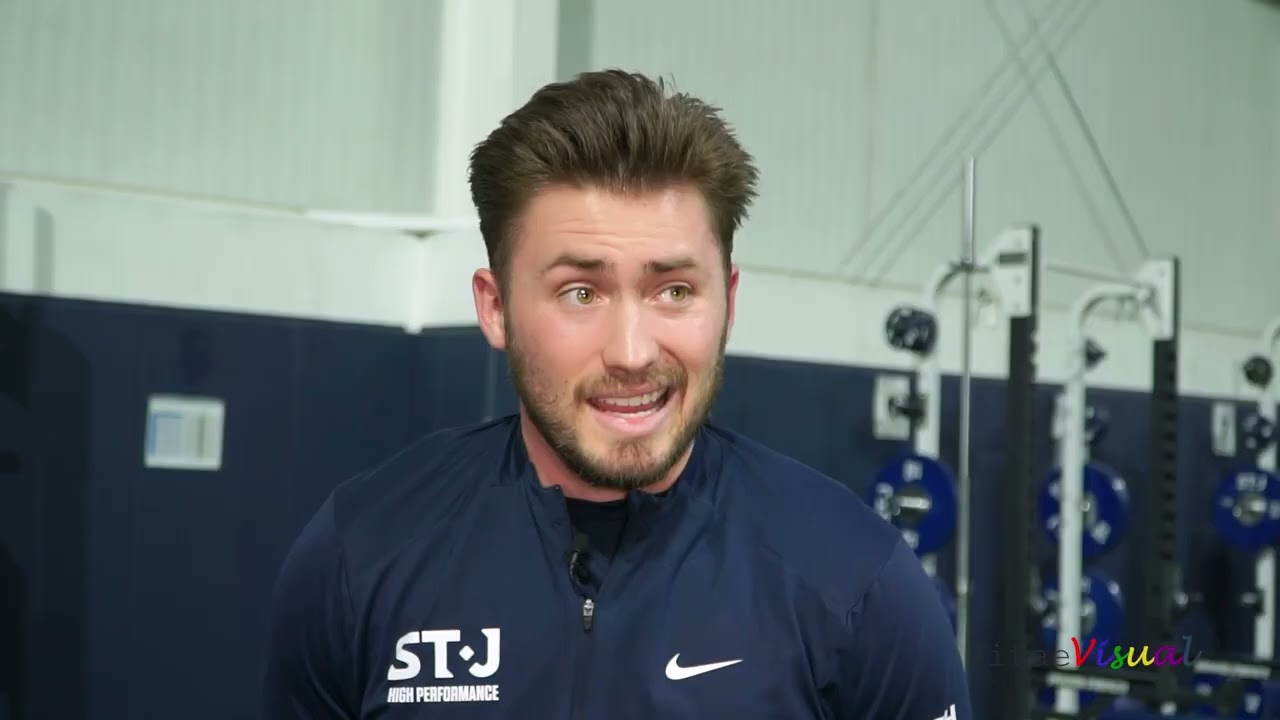 A Vitae Visual video shows the complete athlete. #athlete #highlights #videoresume #sports 